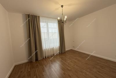 Casa moderna cu 4 camere, 2 bai, terasa si gradina de 50mp - zona Crisan - 16