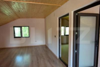 Casă cu 4 camere cu Teren 400 Mp în Lazuri - 10