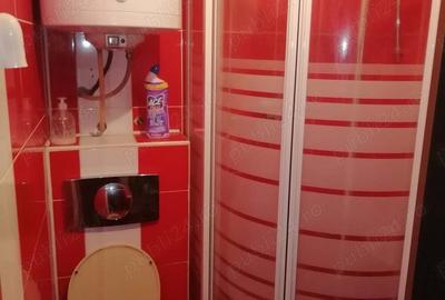 Garsonieră decomandată în Uzina 2