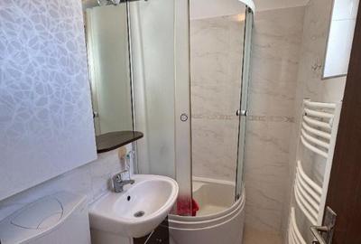 Vand apartament 2 camere zona Politiei - 4