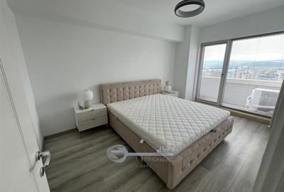 Apartament cu 4 camere decomandat, mobilat în Tătărași - 4