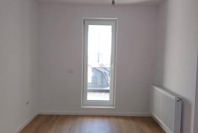 Apartament cu 2 camere decomandat în Berceni - 2