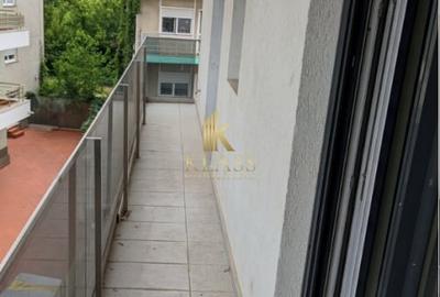 Apartament cu 2 camere semidecomandat, mobilat în Nord - 13