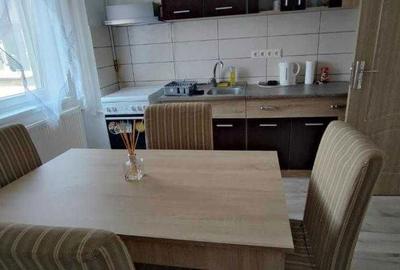 Apartament cu 3 camere decomandat în Central - 4