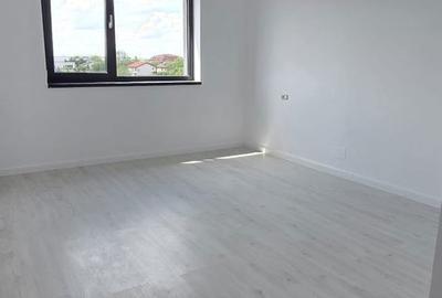 Apartament cu 3 camere în Central - 3