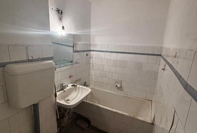 Garsoniera de vanzare in zona Costin Georgian-metrou - 5