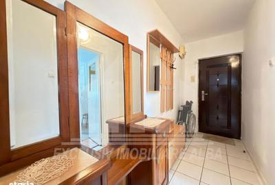 Apartament cu 2 camere, mobilat în Cetate - 2
