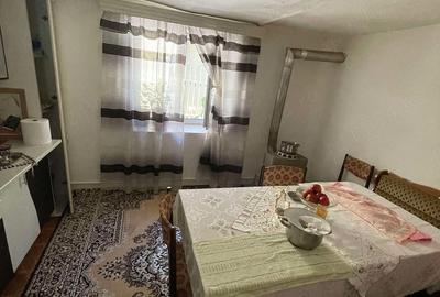 Casă cu 6 camere cu Teren 900 Mp în Limanu - 10