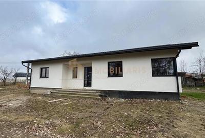 Casa de vanzare in Mocira - 4