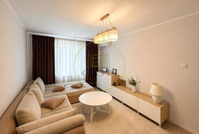 Apartament cu 3 camere semidecomandat, mobilat în Rahova