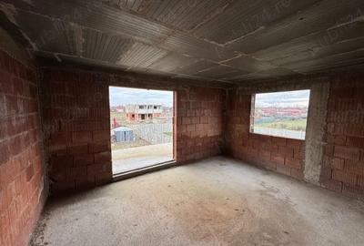 Casă cu Teren 330 Mp în Dragșina - 5