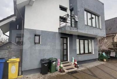 Casă cu Teren 470 Mp în Central - 2