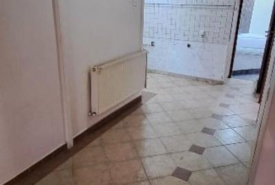 Apartament cu 4 camere decomandat în Calea Călărașilor - 4