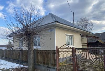 Casă cu 3 camere în Central - 2