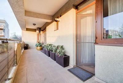 Apartament cu 2 camere decomandat în Băneasa