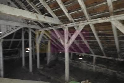 Apartament cu 6 camere decomandat în Central - 20