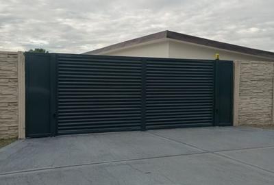 Comision 0% -Triplex  P+1E+M-Sacalaz -finisaje la alegere - 4