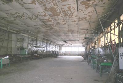 Teren 2.412 mp, hala 600 mp front 32.5 m, zona Centura - 5