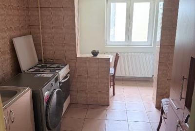 Apartament cu 2 camere decomandat, mobilat în Central - 3