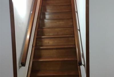 Casă cu 6 camere cu Teren 1000 Mp în Soveja - 6