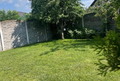 Casă cu Teren 700 Mp în Central