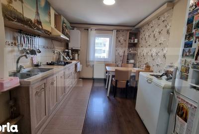 Apartament cu 3 camere decomandat în Lipovei - 3