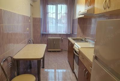Inchiriez apartament ultracentral 2 camere decomandate - 4