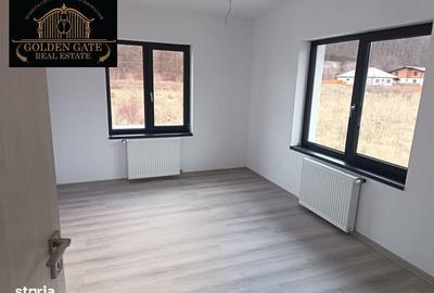 Casă cu 4 camere cu Canalizare în Valea Cetății - 17