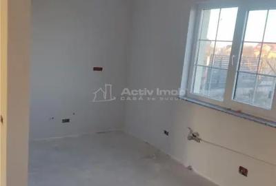 Casă cu 4 camere cu Teren 320 Mp în Central - 10