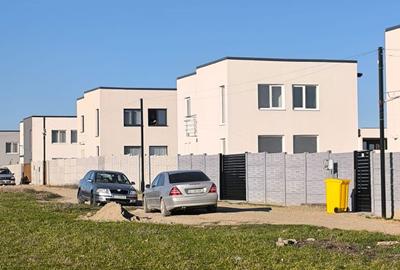 Casă cu 4 camere în Central - 3