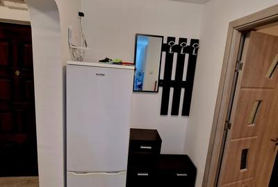 Apartament cu 2 camere decomandat, mobilat în P-ța Reșița - 7
