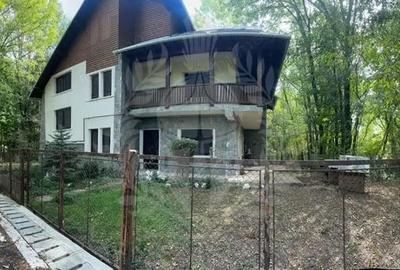 Casă cu Canalizare în Cornu - 6