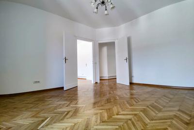 Apartament cu 2 camere decomandat în P-ța Unirii - 2