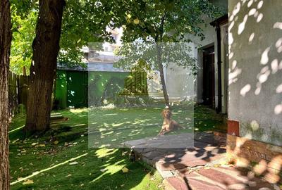 Casă individuală cu 6 camere cu Canalizare în Central - 29