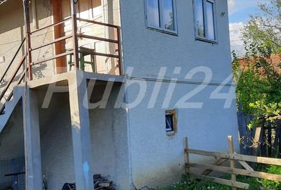 Casă cu 3 camere în Sălătrucel - 5