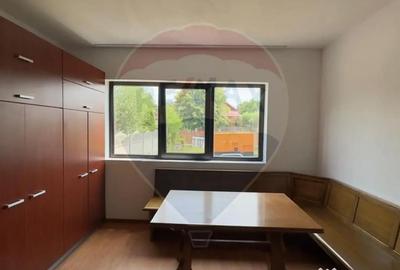 Casă cu 20 camere cu Teren 4563 Mp în Bughea de Sus - 11