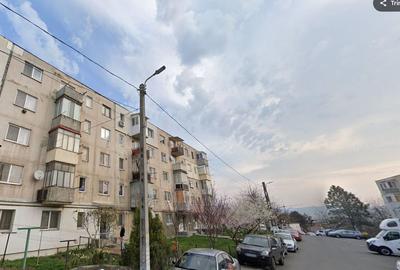 Apartament cu 3 camere decomandat în Central - 2
