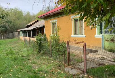 Casă cu 6 camere cu Teren 3588 Mp în Vârtoape - 3