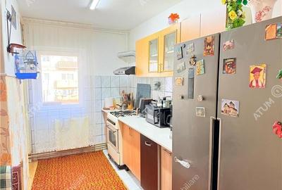 Apartament 3 camere decomandate 2 balcoane 2 bai si pivnita - 8