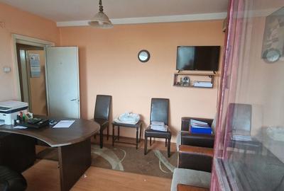 Trei camere etajul 1 , apartament Central. - 2