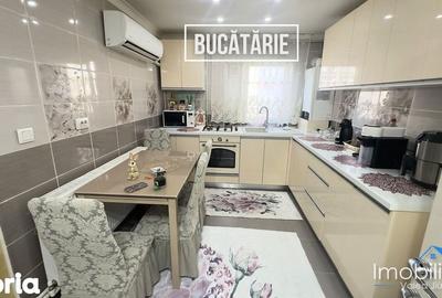Apartament cu 4 camere în Petros - 12