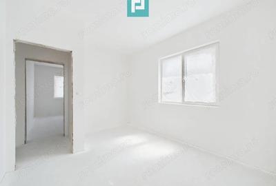 1/2 Duplex cu 4 camere ?i 2 bai in Mo?ni?a Noua - 1