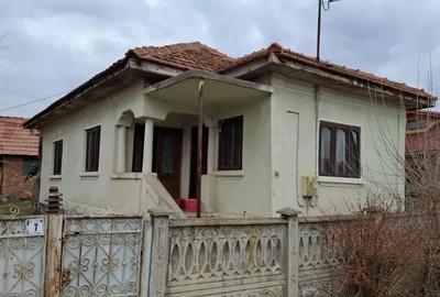 Garsonieră decomandată în Exterior Vest - 4