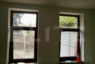 Casa 2 camere curte comuna cu acces separat zona centrala - 4