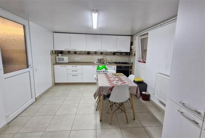 Apartament la casa de inchiriat curte Sibiu Terezian - 6