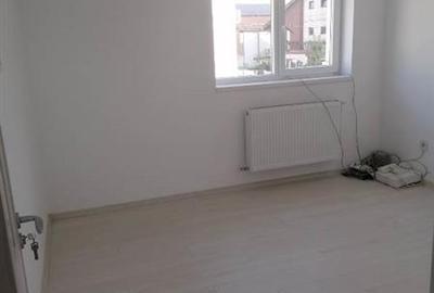 Duplex cu 4 camere cu Canalizare în Alexandriei - 12