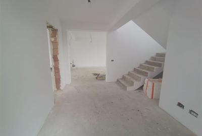 Casă individuală cu 4 camere cu Canalizare în Tișăuți - 5