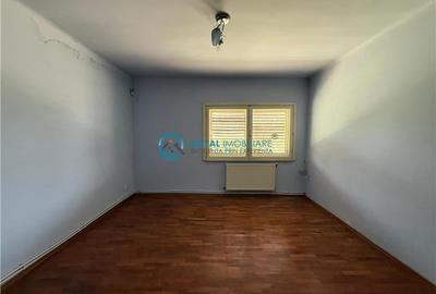 Royal Imobiliare - Vanzare casa zona Tantareni - 3