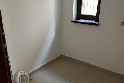 Casă cu 4 camere cu Canalizare în Prelungirea Ghencea - 9