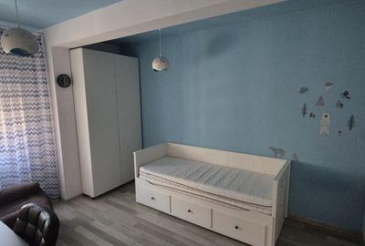 Apartament cu 3 camere, mobilat în Central - 3